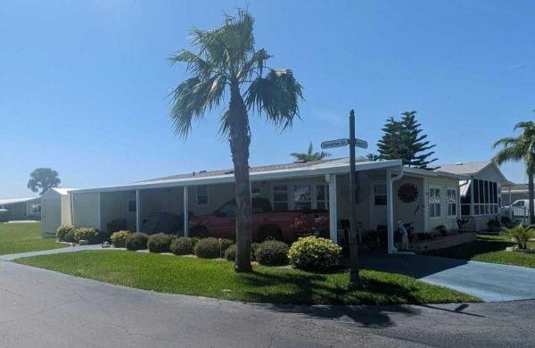 1989 Homes of Merit Mobile Home For Sale