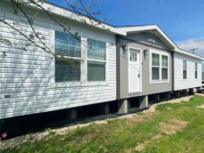 Mobile Home at 11809 Orchard Grove Drive Lot 307 Fort Worth, TX 76244