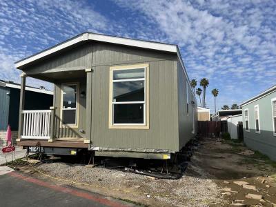 Mobile Home at 600 Maui Ave Santa Ana, CA 92704