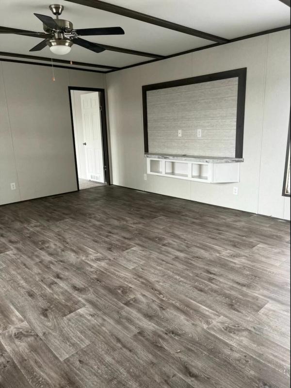 2023 Fleetwood Mobile Home For Sale 1601 Miller Ferry Road 259