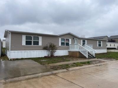 Mobile Home at 370 Blue Bunting Cir Moscow Mills, MO 63362