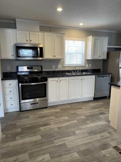 Photo 2 of 7 of home located at 1841 Armstrong Blv. Milford, MI 48381