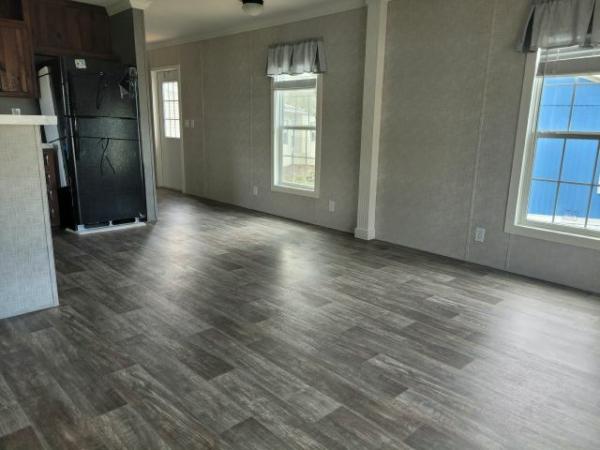 2023 Live Oak Homes Mobile Home For Sale