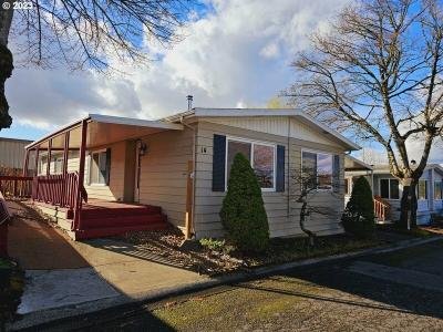 Mobile Home at 21100 Sandy Blvd, Spc. 14 Fairview, OR 97024