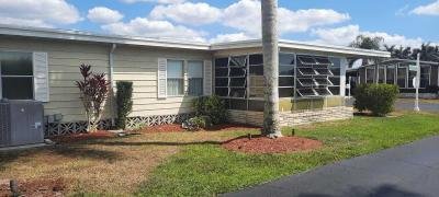 Mobile Home at 339 Ivywood Lane Naples, FL 34112