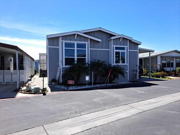 2016 HALLMARK Mobile Home For Sale