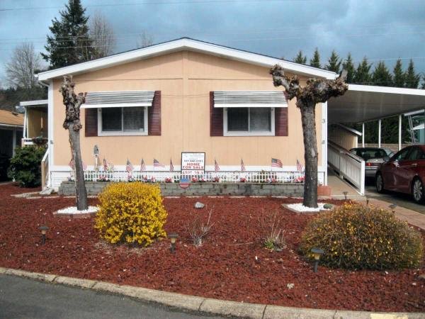 Photo 1 of 2 of home located at 1200 E Central Avenue, #3 Sutherlin, OR 97479