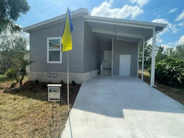 2023 Clayton 27SUN28562C Mobile Home
