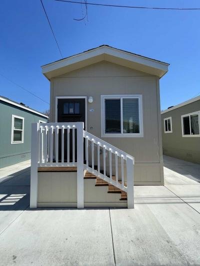 Mobile Home at 4864 Agate Long Beach, CA 90805