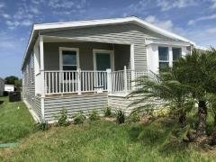 Photo 5 of 20 of home located at 3621 Campari Drive (Site 0133) Ellenton, FL 34222