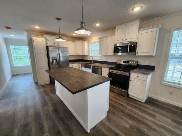 2022 Clayton - Richfield Mobile Home For Sale