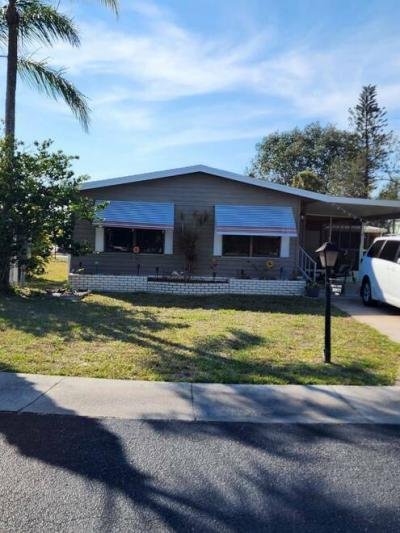 Mobile Home at 15849 Shell Crest Drive North Fort Myers, FL 33917