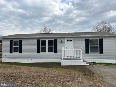Mobile Home at 80 Cheyenne Drive Windsor, PA 17366