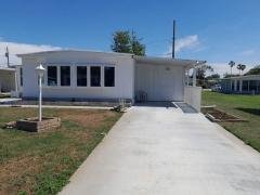 Photo 2 of 12 of home located at 240 Freeman Street Port Orange, FL 32127