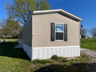 Mobile Home at 412 Bittner St Owensville, IN 47665
