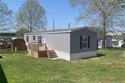 Bloomfield Hills Mobile Home Park in Clinton, TN | MHVillage