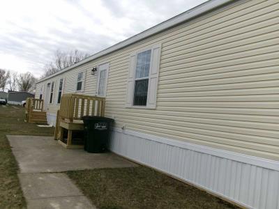 Mobile Home at 322 Willowbrooke Dr Kendallville, IN 46755