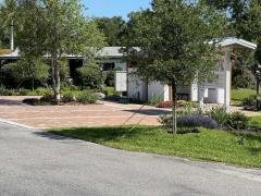 Photo 5 of 18 of home located at 119 Oak Lane Lake Helen, FL 32744