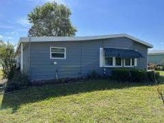 Photo 2 of 18 of home located at 119 Oak Lane Lake Helen, FL 32744