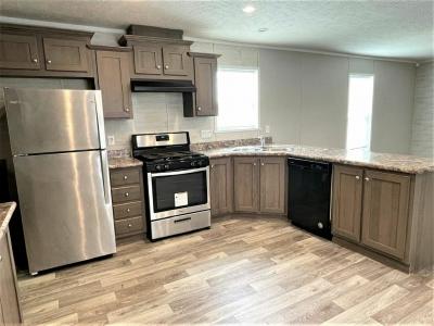 Mobile Home at 926 Victoria Circle Lynwood, IL 60411