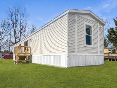 Mobile Home at 72 Ravenwood Way Johnsonville, NY 12094