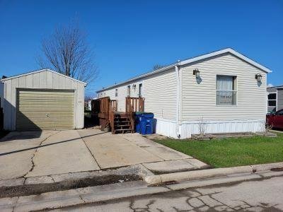 Mobile Home at 1331 Bellevue St, Lot 414 Green Bay, WI 54302
