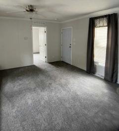 Photo 2 of 10 of home located at 9500 Beech Park St Capitol Heights, MD 20743