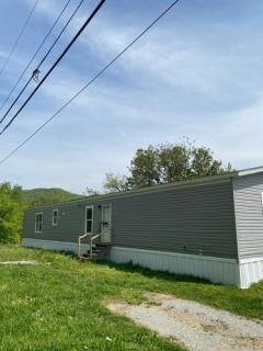 Photo 2 of 15 of home located at 2810 Quincy Dr Belle, WV 25015