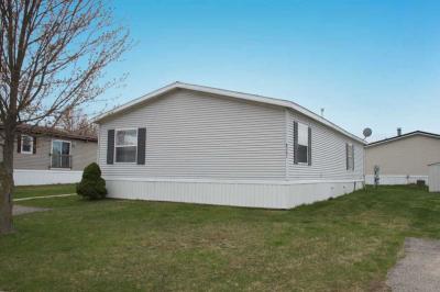 Mobile Home at 8261 Feather Hollow Fenton, MI 48430