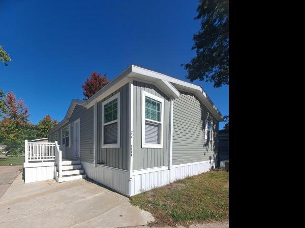 2019 SCHULT Mobile Home For Rent