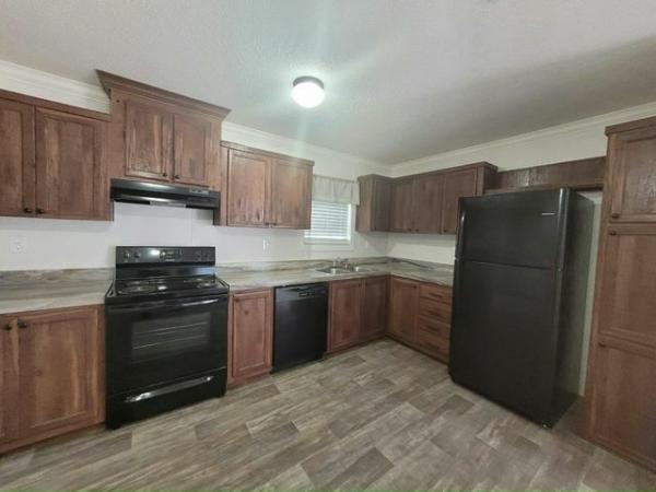 2023 Live Oak Homes Mobile Home For Rent
