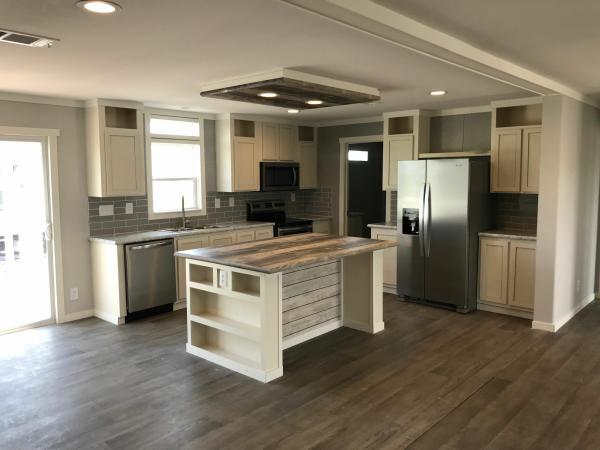 2022 American Homestar Corp Mobile Home For Sale