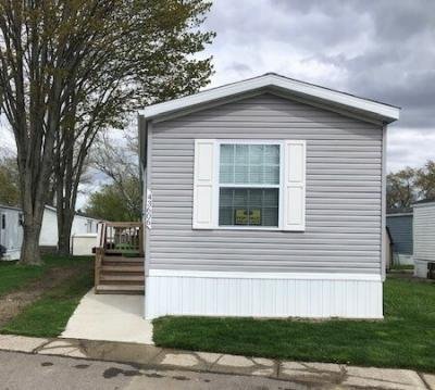 Mobile Home at 43606 Bordeaux Ave .#657 Sterling Heights, MI 48314