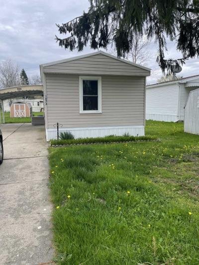 Mobile Home at 1073 Northwood Drive Derby, NY 14047