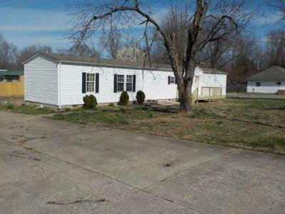 Mobile Home at 10516 STOTLAR RD Marion, IL 62959
