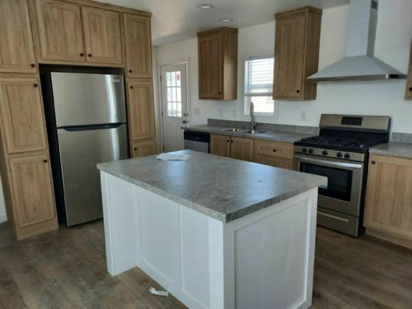 2023 Clayton - Buckeye AZ Mobile Home For Rent