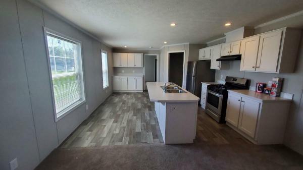 2022 Mobile Home For Rent