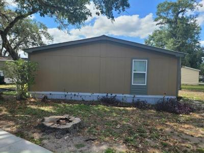Mobile Home at 9334 Paradise Drive Tampa, FL 33610