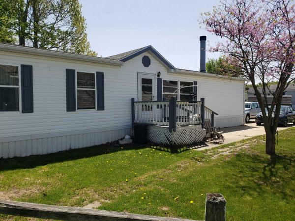 Photo 1 of 2 of home located at 1305 Aspen Columbus, MI 48063
