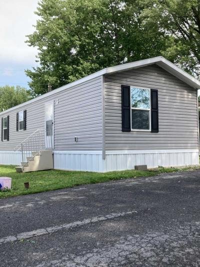 Mobile Home at 5925 Youngstown-Hubbard Road Hubbard, OH 44425