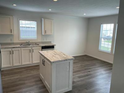Mobile Home at 276 Kimberly Lane Lot 45 Dundee, MI 48131