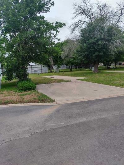 Mobile Home at 305 W. Elm Rd Vacant Lot 13G Killeen, TX 76542