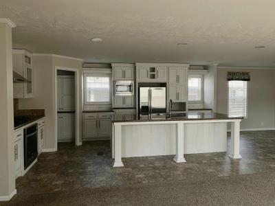 Mobile Home at 45585 Catalpa Blvd., #1727 Macomb, MI 48044