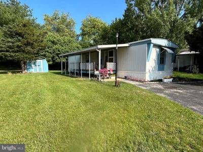 Mobile Home at 35 Meadowview Drive Dover, PA 17315
