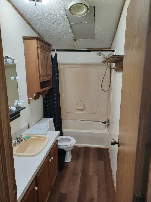 1995  Mobile Home For Sale