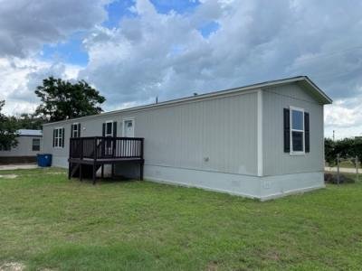 Mobile Home at 1809 Standish St Lot 23 Floresville, TX 78114