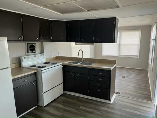1961 ROYC Mobile Home For Rent