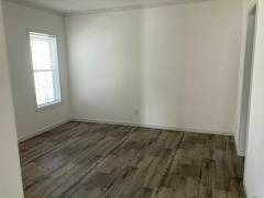 Photo 5 of 20 of home located at 3617 Campari Drive (Site 0132) Ellenton, FL 34222