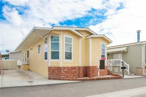 2016  CHAMPION Mobile Home For Sale