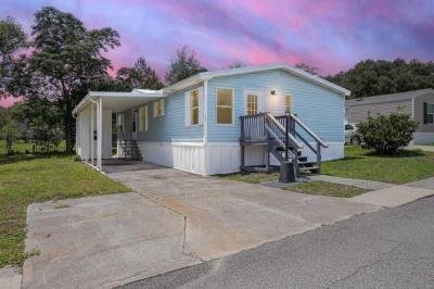 Mobile Home at 1920 Marion County Rd Weirsdale, FL 32195